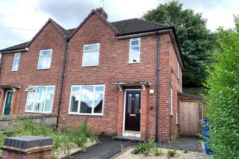 2 bedroom semi-detached house for sale