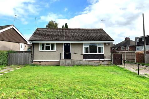 2 bedroom detached bungalow for sale