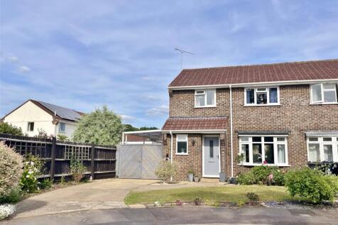 Paddock Grove, Verwood, Dorset, BH31 3 bed semi