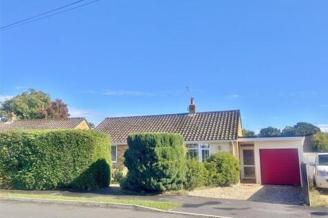 Meadow Way, Verwood, Dorset, BH31 4 bed bungalow for sale