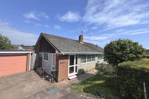 2 bedroom semi-detached bungalow for sale