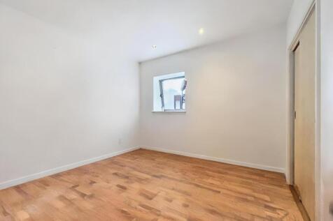 The Malthouse, The Old Brewery... 3 bed apartment for sale