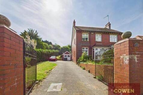 Stepney Road, Scarborough YO12 4 bed detached house for sale