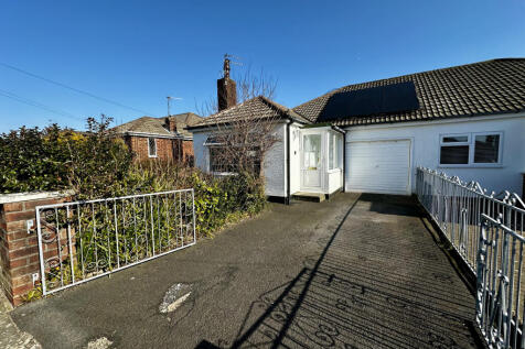 2 bedroom bungalow for sale