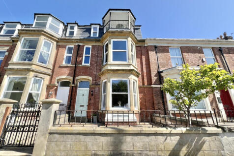 Adelaide Street, Fleetwood FY7 5 bed terraced house for sale
