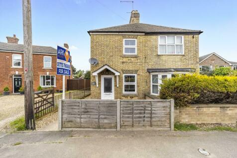 2 bedroom semi-detached house for sale