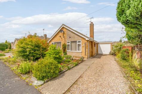Woodfield Close, Spalding 2 bed detached bungalow for sale
