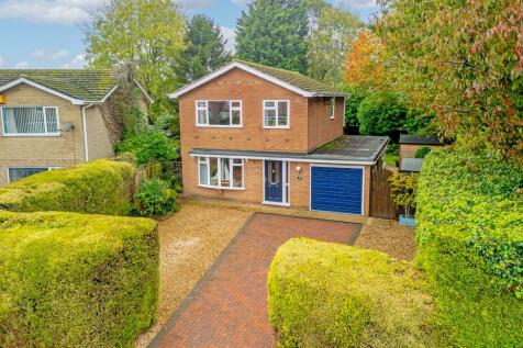 3 bedroom detached house for sale