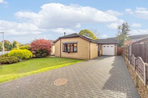 2 bedroom detached bungalow for sale