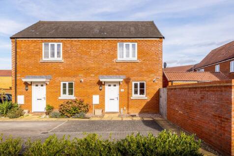 2 bedroom semi-detached house for sale