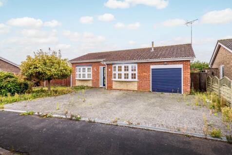 Woodlands, Long Sutton 2 bed detached bungalow for sale