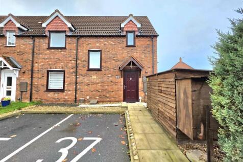 Chamomile Way, Spalding 3 bed end of terrace house for sale