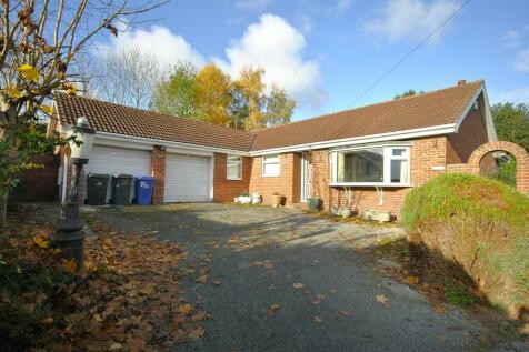 4 bedroom detached bungalow for sale