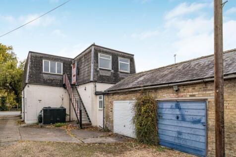 4 bedroom flat for sale