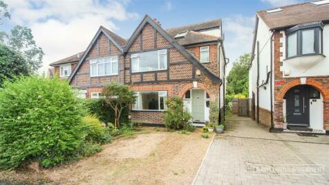 4 bedroom semi-detached house for sale