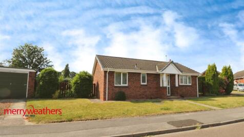 2 bedroom detached bungalow for sale