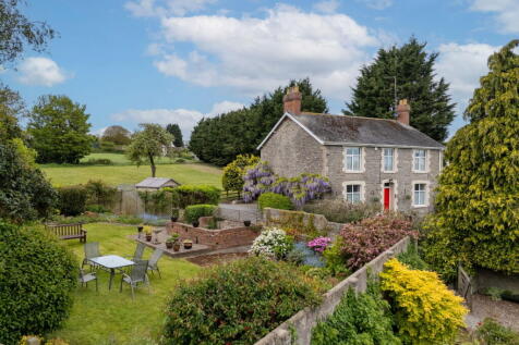 Bridgwater Road, Barrow Gurney 4 bed detached house for sale