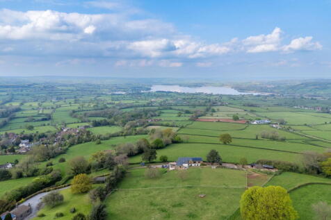 The Wrangle, Compton Martin 4 bed barn conversion for sale
