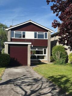 Derham Close, Yatton 4 bed detached house for sale