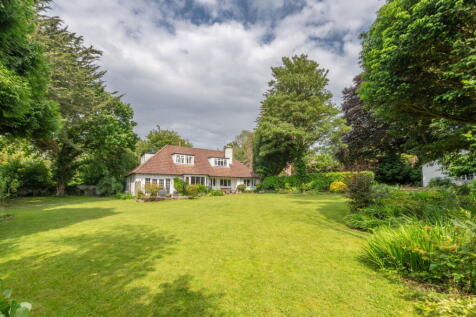 Bridgwater Road, Winscombe, BS25 1NB 5 bed detached house for sale