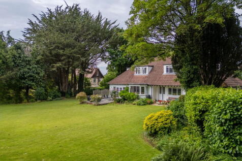 Bridgwater Road, Winscombe, BS25 1NB 5 bed detached house for sale