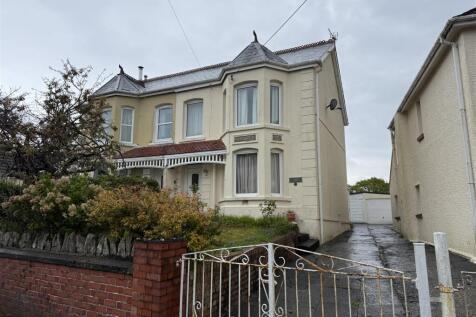 Tirycoed Road, Glanamman, Ammanford 3 bed semi