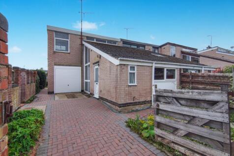 3 bedroom end of terrace house for sale