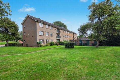 3 bedroom flat for sale