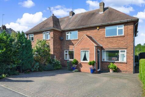 4 bedroom semi-detached house for sale