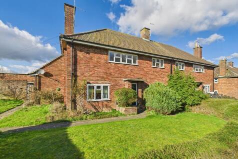 Derwent Road, Bury St Edmunds, IP32 2 bed maisonette for sale