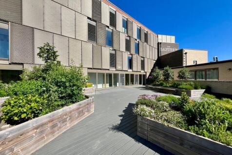 Tayfen Road, Bury St Edmunds, IP33 2 bed apartment for sale