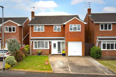 Long Close, Corby NN18 4 bed detached house for sale