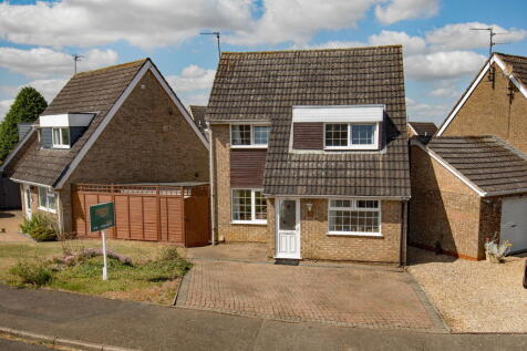 Stonepit Drive, Market Harborough LE16 3 bed detached house for sale