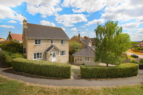 Bramblewood Road, Corby NN17 4 bed detached house for sale