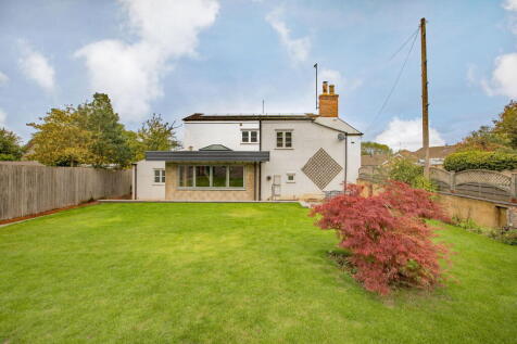 Ashley Road, Market Harborough LE16 5 bed detached house for sale