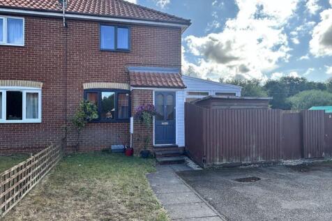 1 bedroom semi-detached house for sale