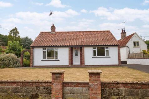 2 bedroom detached bungalow for sale