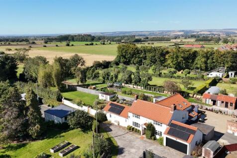 Water Lane, Sherburn, Malton 5 bed detached house for sale