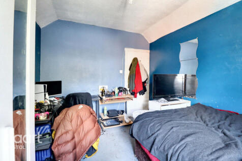 Grove Park Road, Bristol 3 bed end of terrace house for sale