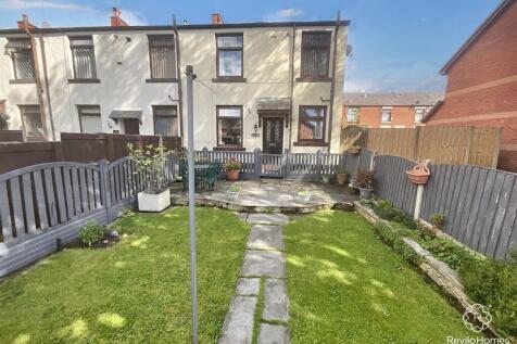 Air Hill Terrace, Rochdale, OL12 1 bed terraced house for sale