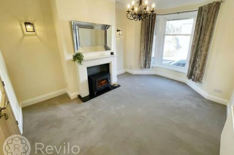 Vicarage Road South, Castleton, OL11 3 bed terraced house for sale
