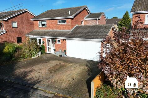 Grafton Drive, Wigston, LE18 4 bed detached house for sale