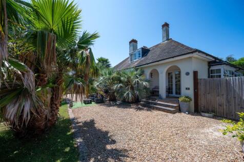 Chichester Avenue, Hayling Island PO11 5 bed house for sale