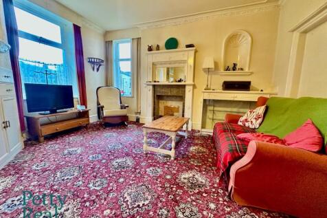 Midgley Street, Colne 2 bed terraced house for sale
