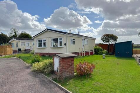 Upper Pendock 2 bed park home for sale