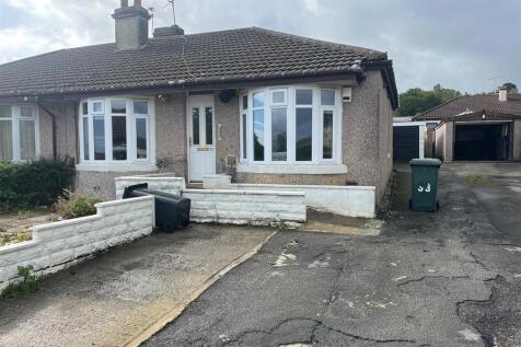 3 bedroom semi-detached bungalow for sale