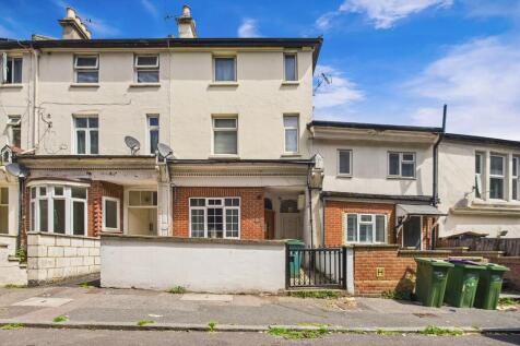 Foord Road South, Folkestone 3 bed apartment for sale