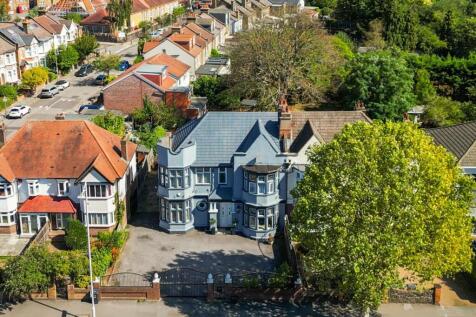 5 bedroom house for sale