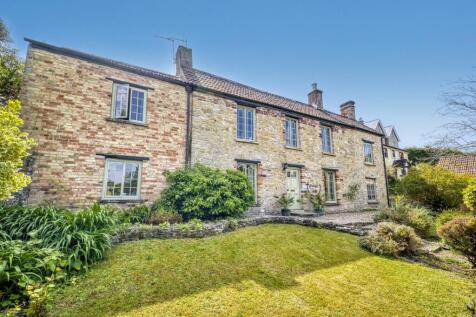Central Wedmore 4 bed detached house for sale