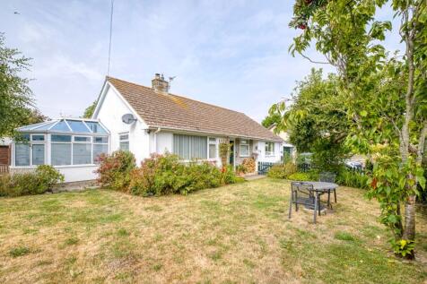 In the heart of Mark, down a quiet no... 4 bed detached bungalow for sale